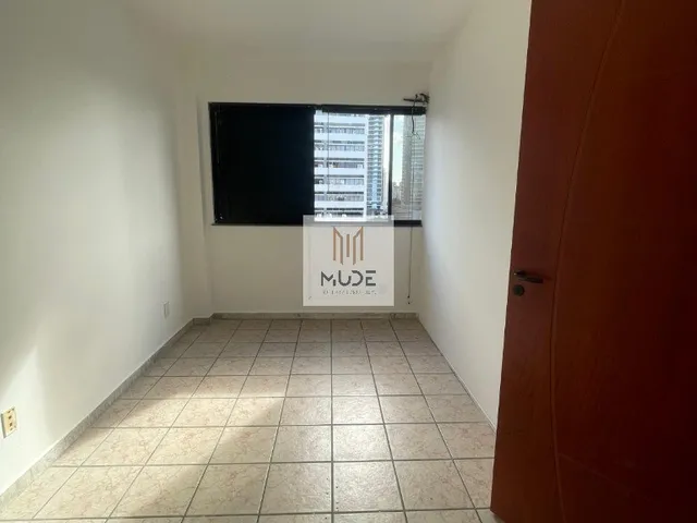 Imagem 3: Sala Comercial no Edifício Empresarial Costa Azul - Pronta para Uso! 33M³ - Locação