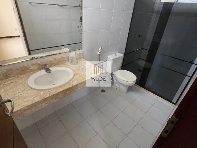 Imagem 9: Casa Duplex, 4 Quartos, Suites, Piscina e Pronta para Morar- À Venda na Pituba (Comercial e Residencial