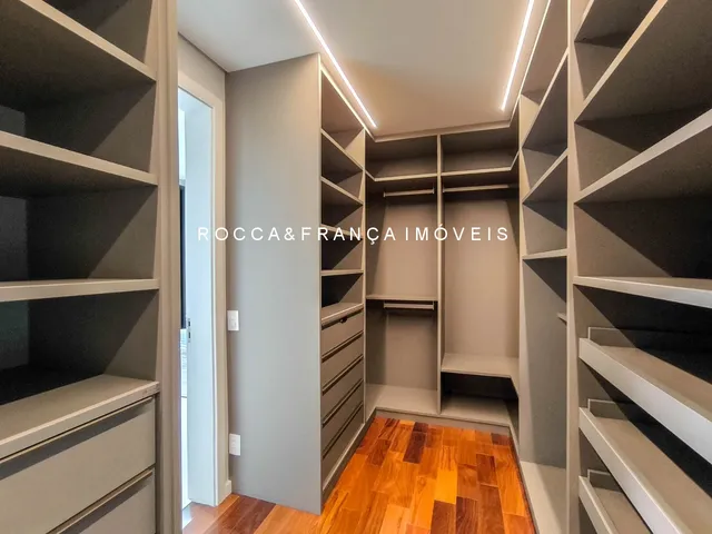 Imagem 8: Ca00449 Casa para Venda a Passos do Ibirapuera Jardim Luzitânia 450M2 | 4 Suites