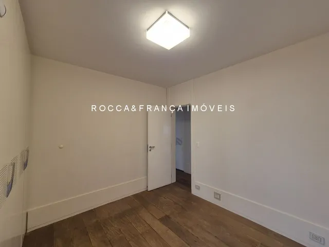 Imagem 12: APARTAMENTO REFORMADO PARA VENDA E LOCAÇÃO NO MIOLO DO ITAIM BIBI