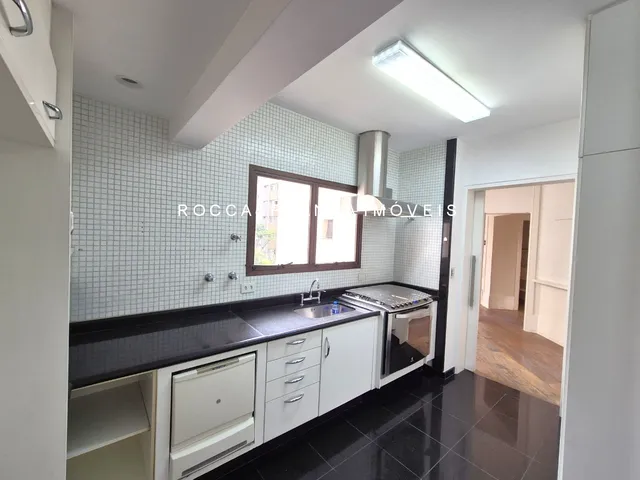 Imagem 2: APARTAMENTO REFORMADO PARA VENDA E LOCAÇÃO NO MIOLO DO ITAIM BIBI