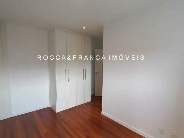 Imagem 11: Ap07918 - Andar Altíssimo em Condominio com Lazer Completo!