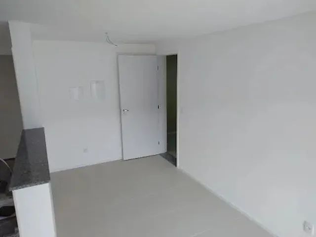 Imagem 7: Apartamento À Venda com 3 Quartos no Passaré