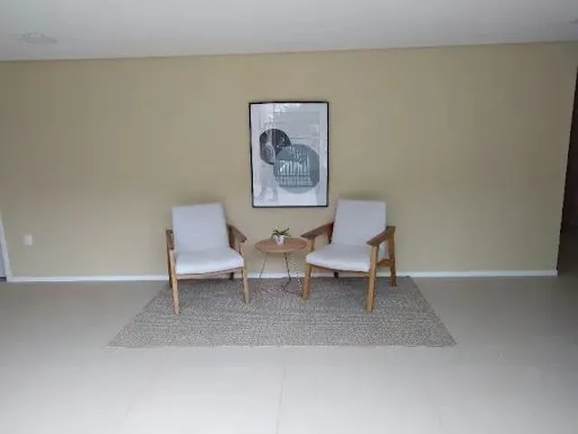 Imagem 3: Apartamento À Venda com 3 Quartos no Passaré