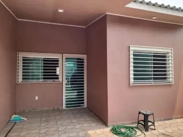 Imagem 2: Linda Casa em Flores, Próximo a Nilton Lins