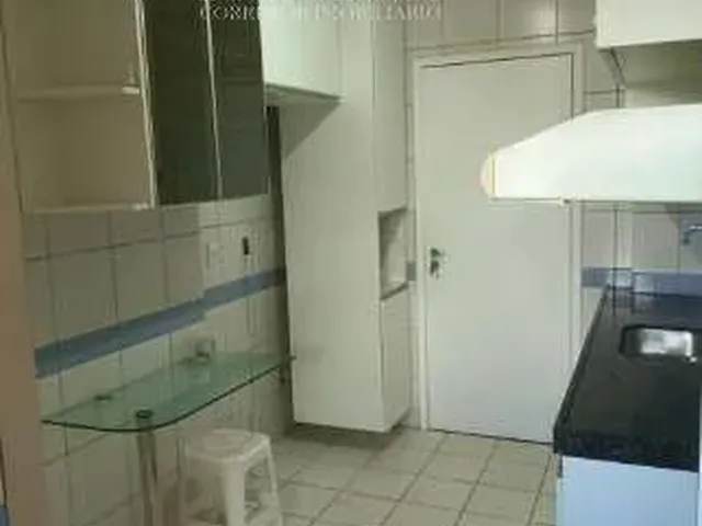 Imagem 3: Apartamento com 72m², 3 quartos e ótima localização na Torre