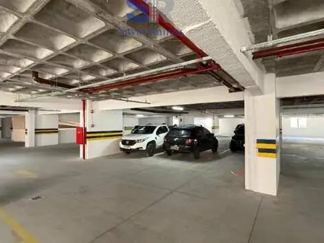 Imagem 3: Casarão na Boa Vista com 700m², 20 quartos, 21 vagas, estrutura empresarial completa e