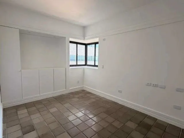 Imagem 4: Apartamento amplo para aluguel – 238m² | Andar alto