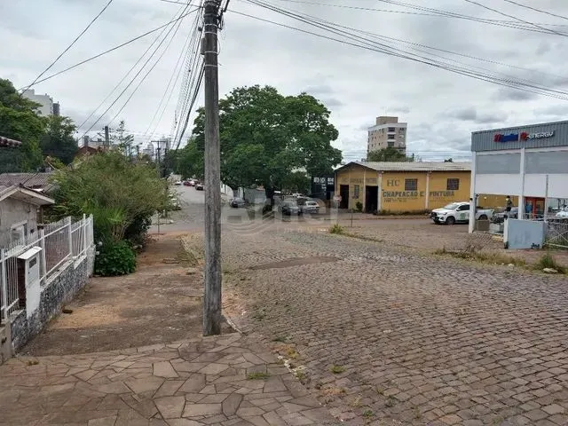 Imagem 8: Excelente Casa 03 Dormitórios no Boqueirão em Passo Fundo, para Comprar