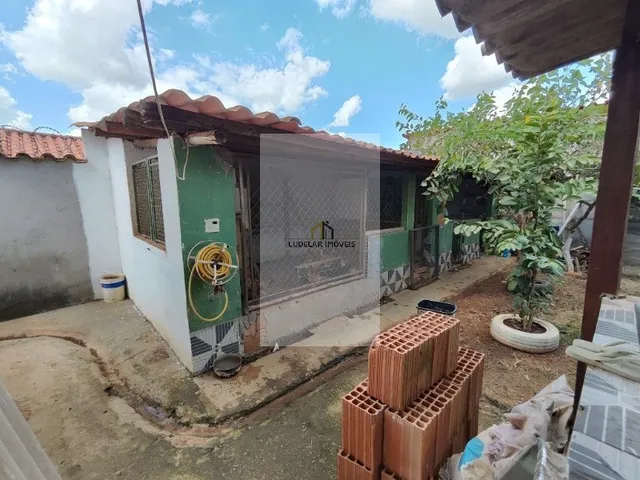 Imagem 4: CASA RESIDENCIAL em MATEUS LEME - MG, Central