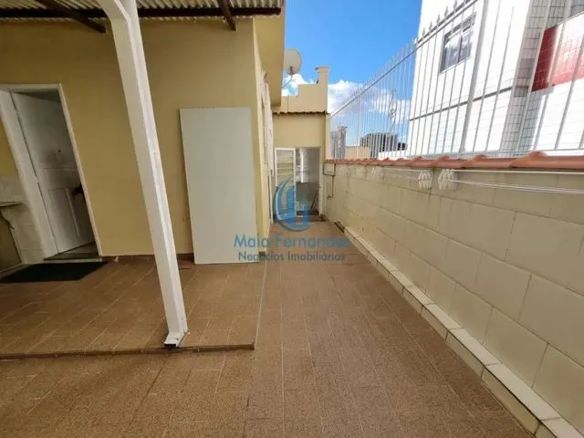 Imagem 2: Casa com 03 Quartos Sendo 01 Suíte para Locação - Bairro Centro - São Lourenço - Mg