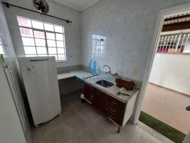 Imagem 3: Casa com 03 Quartos Sendo 01 Suíte para Locação - Bairro Centro - São Lourenço - Mg