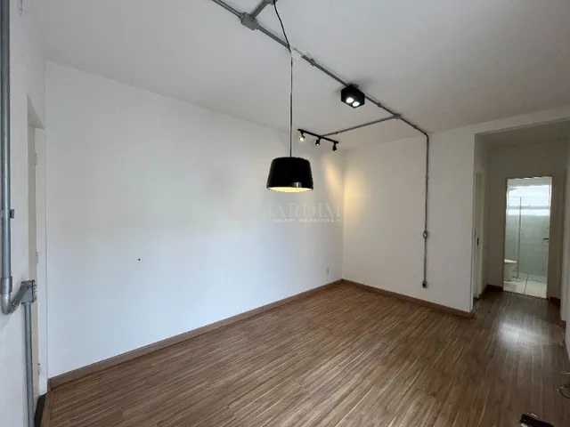 Imagem 4: APARTAMENTO Apartamento com 2 dormitórios