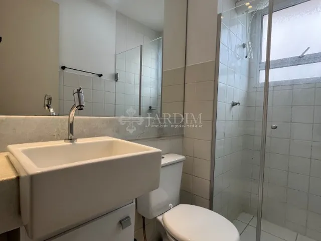 Imagem 11: APARTAMENTO Apartamento com 2 dormitórios