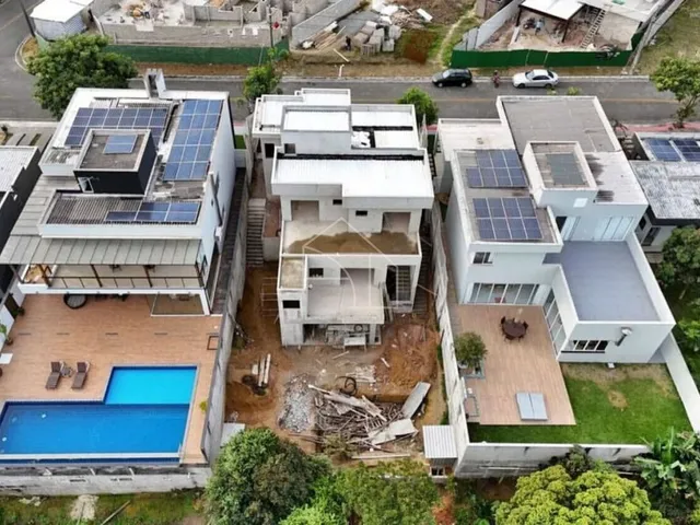 Imagem: Casa de Alto Padrão à Venda 4 suítes