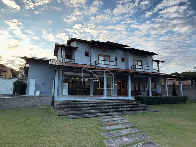 Imagem: Casa em Jacaraípe com 1.546 m² Alto Padrão