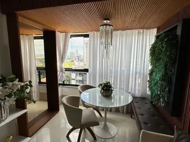 Imagem: O apartamento possui 3 Dormitórios, 1 Suíte, 3 Banheiros,