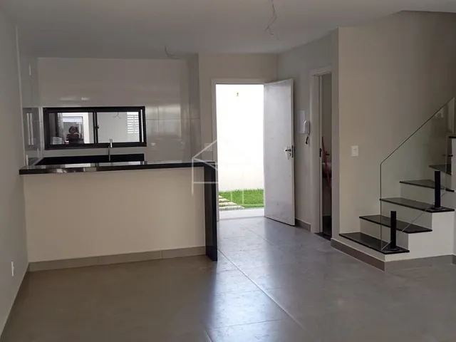 Imagem 9: Casa Duplex em Morada de Laranjeiras – Cond. Reserva dos Biguás
