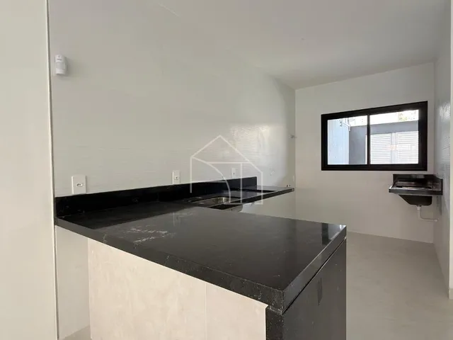 Imagem 7: Casa Duplex à Venda 3 suítes em Colina de Laranjeiras – Serra/ES