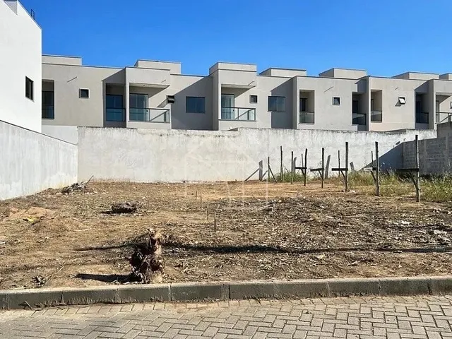 Imagem: Terreno à venda em Morada de Laranjeiras