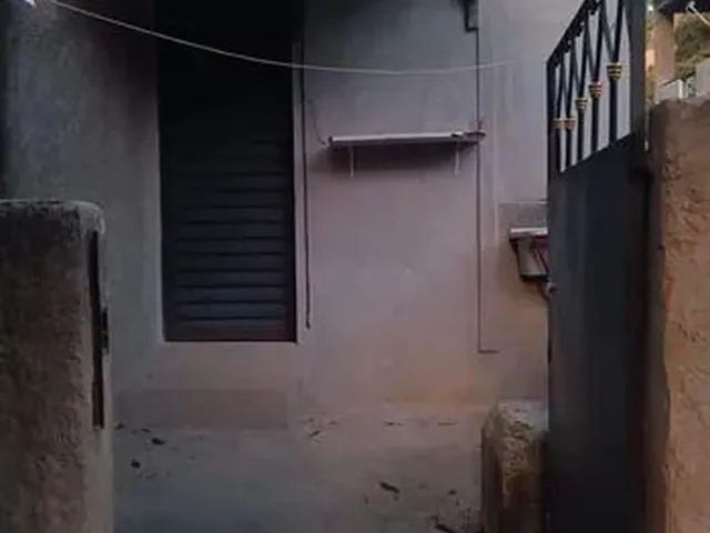Imagem 15: Vendo Três Casas no Centro da Posse