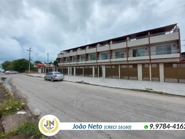 Imagem: Jn) Triplex na Avenida em Pau Amarelo, Fino