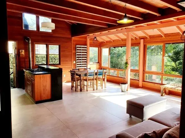 Imagem: Casa de Três Quartos Córrego Grande para