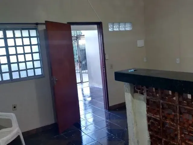 Imagem: Aluguel na Qd 06 Vila Buritis R$ 650,00(