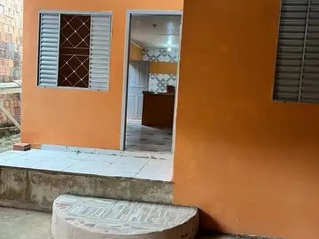 Imagem 2: Aluguel 650,00 Casa com 3 dormitórios