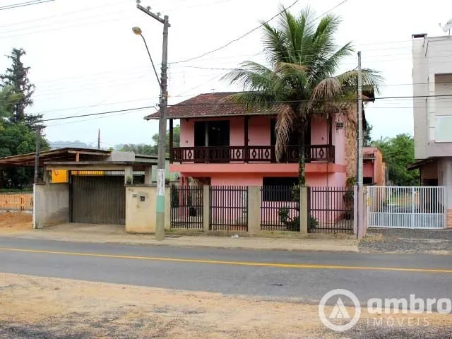 Imagem 3: Casa em Área Comercial no Bairro Rio Branco! Troca com Casa e Sítio!