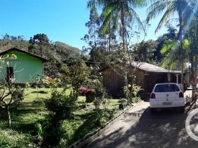 Imagem: Chácara em São João Batista com Linda
