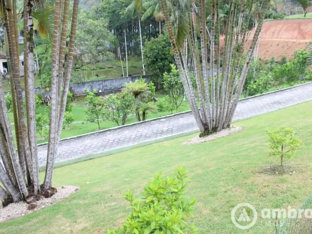 Imagem 14: Excelente Casa com Amplo Terreno na Primeiro de Maio! Estuda Propostas!!