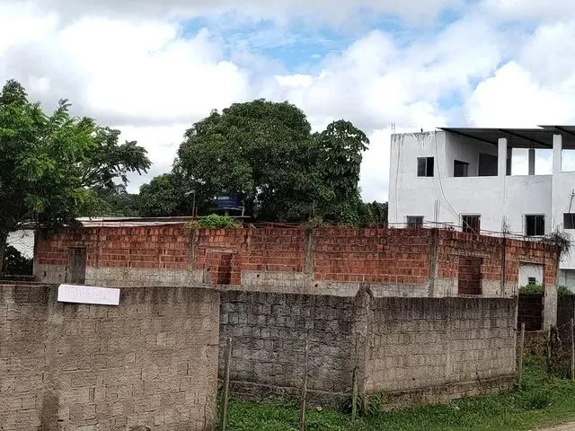 Imagem: Vendo Terreno com Casa Semi Construída