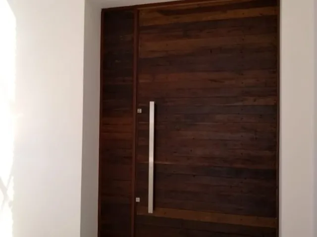 Imagem 2: Casa de Alto Padrão Recém Construída