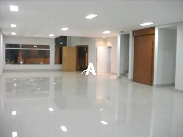 Imagem 2: Comercial À Venda, 3 Vagas, Centro - Uberlândia/Mg