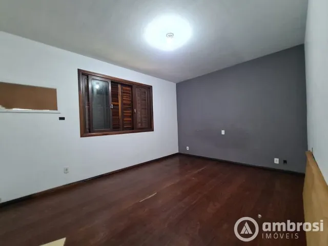 Imagem 12: CASA 1 SUITE +2 QUARTOS + 3 SALAS - AZAMBUJA - (somente piso superior