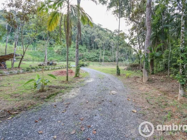 Imagem 13: Ampla área - Sítio 15 minutos Centro de Brusque