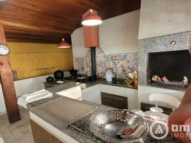 Imagem 6: Casa especial e muito bem localizada