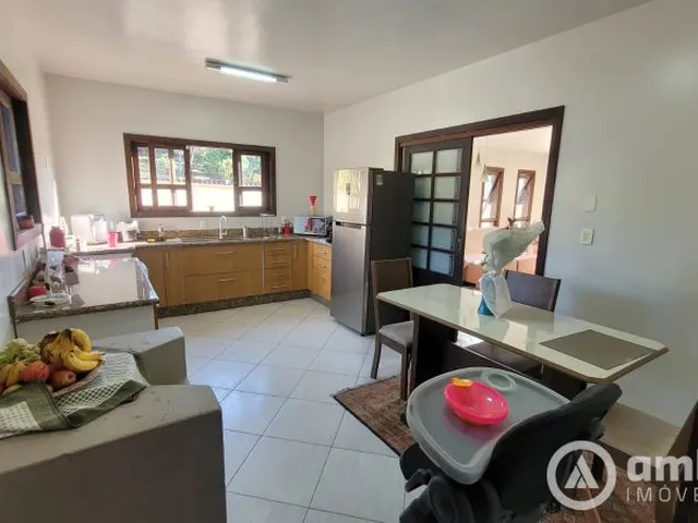Imagem 9: Casa especial e muito bem localizada