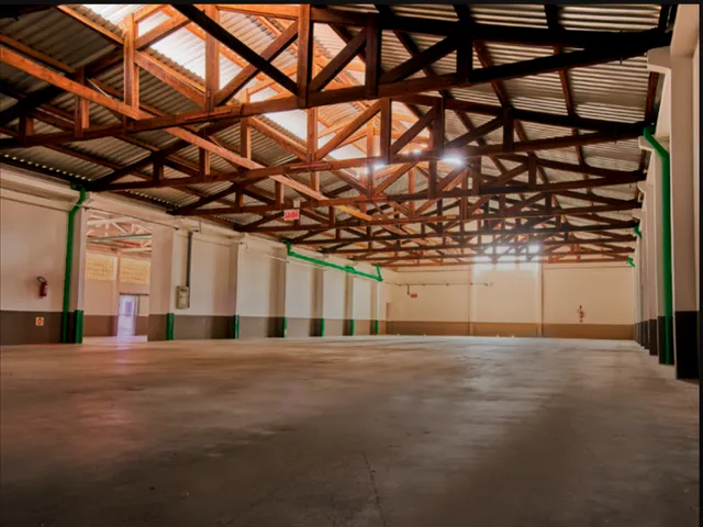 Imagem 6: Galpão 1.606,00 M2 - Bairro - 12 Reais o M2