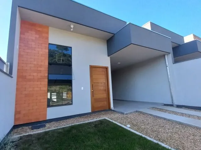 Imagem: Casa Baixa com 3 Dormitórios a Venda
