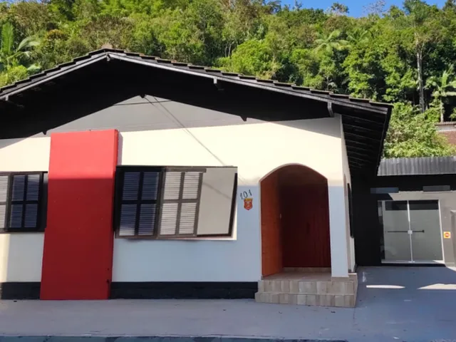 Imagem: Sala Comercial Área de 230M2 - Primeira