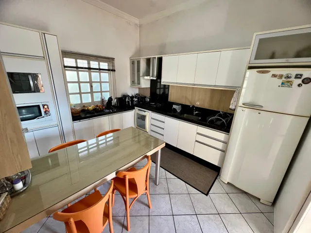 Imagem 7: Linda casa em área nobre da cidade - 2 km do Centro - Aceita imóvel de menor valor