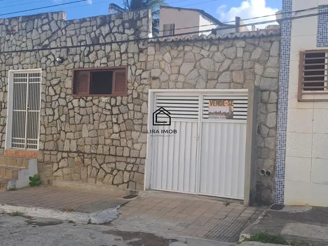 Imagem 4: Casa Próxima à Praia em Areia Preta: Conforto, Estilo e Melhor Custo-Benefício!