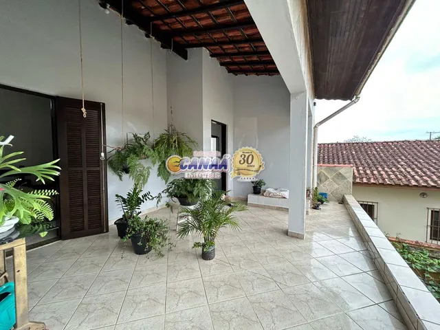 Imagem 3: Sobrado com 6 quartos, Balneário Itaguai, Mongaguá - R$ 560 mil, Cod: 11947