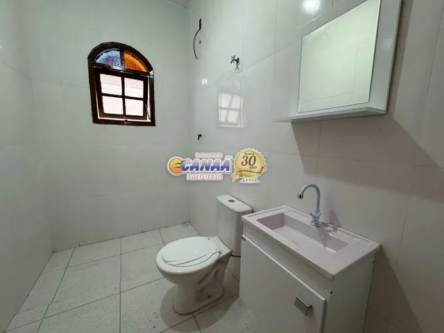 Imagem 4: Casa À Venda em Mongaguá-Sp - Lado Praia com Terraço!