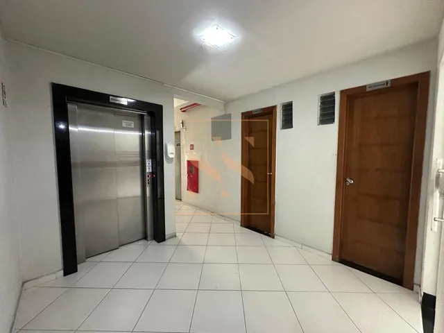 Imagem 7: Apartamento de Luxo no Bairro Marco, Belém-PA: 3 Quartos, 1 Suíte, 2 Salas, 3