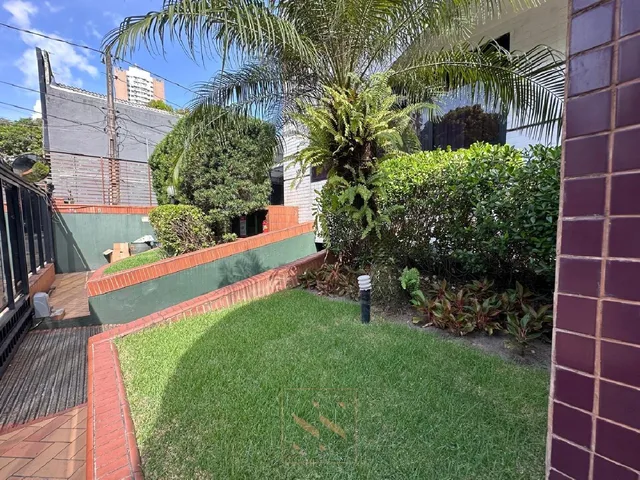 Imagem 11: 03 suites com modulados Sala de estar e jantar com lavabo e sacada Àrea de serviço