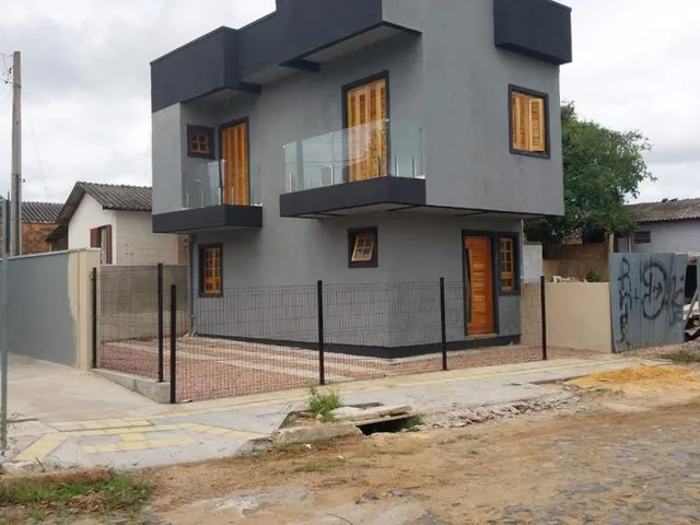 Imagem: Sobrado Localizado no Bairro Cohab B a Poucos