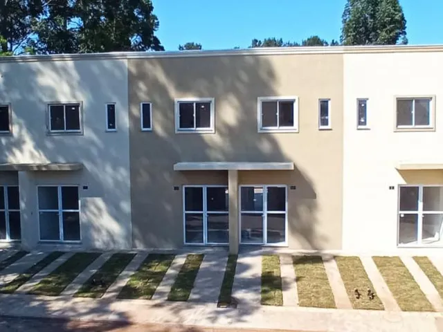 Imagem: Casas - Sobrados ( novos e usados) com 2